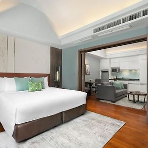 Junior King Suite